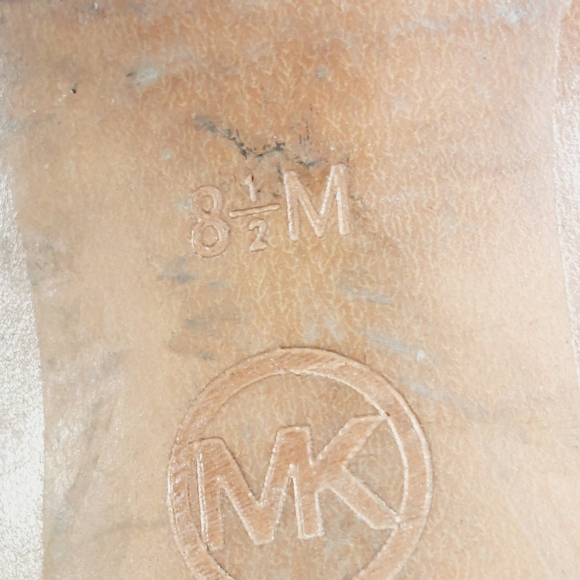 Michael Kors Black Leather Slip On Side Zip Block Heel Ankle Boots D856 - Picture 10 of 14